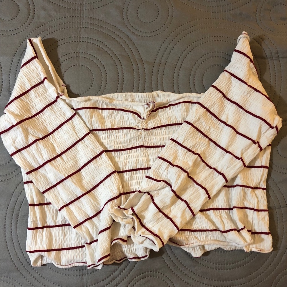 Off the shoulder long sleeve